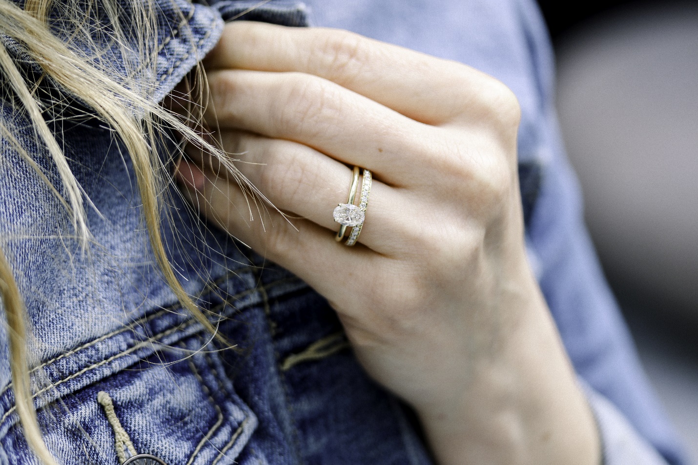 What to do if your engagement ring is too big