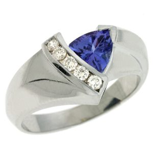 Emerald & Diamond Ring