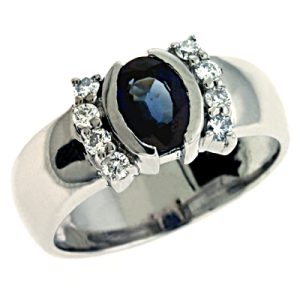 Sapphire./diamond Ring