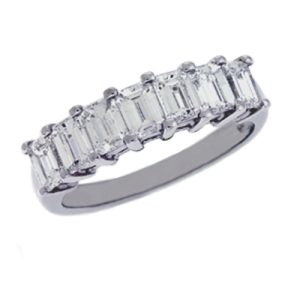 Emerald Cut Diamond Band Plat
