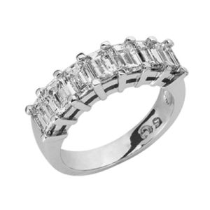 Emerald Cut Diamond Band