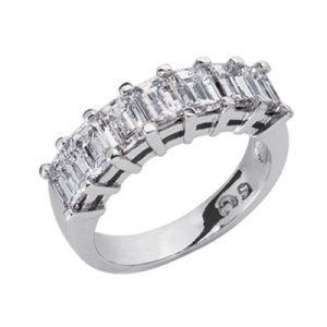 Emerald Cut Diamond Band