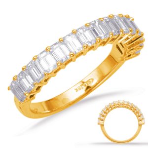 Emerald Cut Diamond Band
