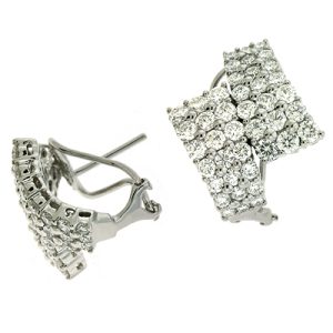 White Gold Diamond Earring