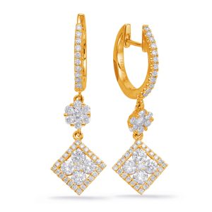 Yellow Gold Diamond Earring