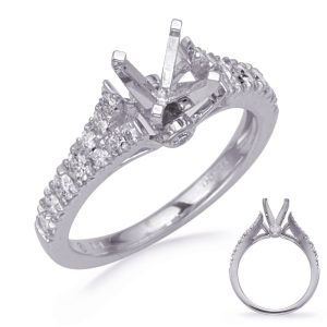 White Gold Diamind Engagement Ring