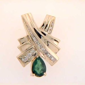 Emd./ Dia Pendant