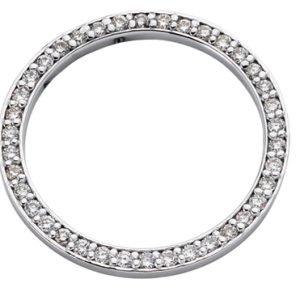 White Gold Circle Diamond Pendant